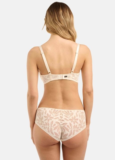 mama onlyfans schöne kunst archiv