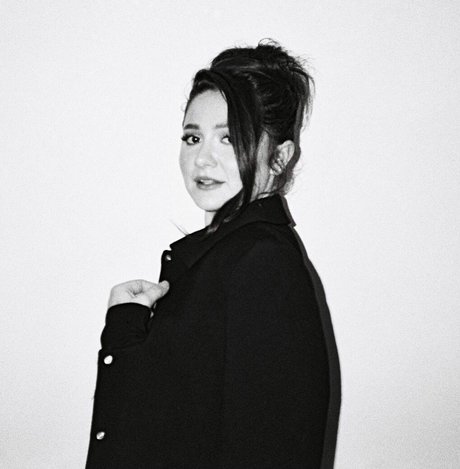 Emma Kenney sexy erotische fotos