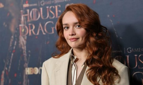 Olivia Cooke xxx freie bilder
