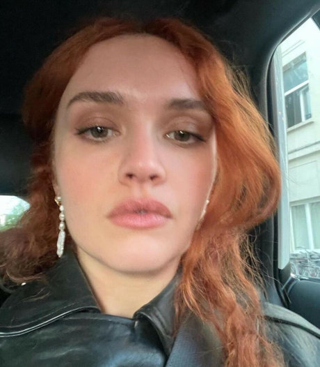 Olivia Cooke kostenlose heiße foto