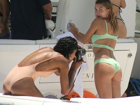 schwarze oma-onlyfans heiße akt fotos