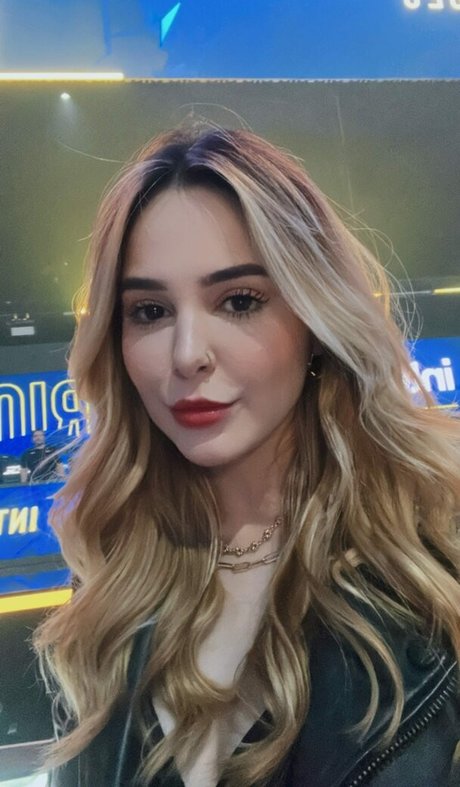 Showliana perfekte pornografische galerie