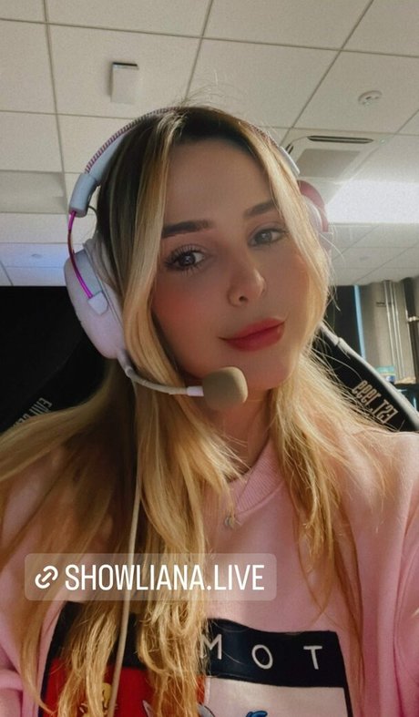 Showliana hd nette bild
