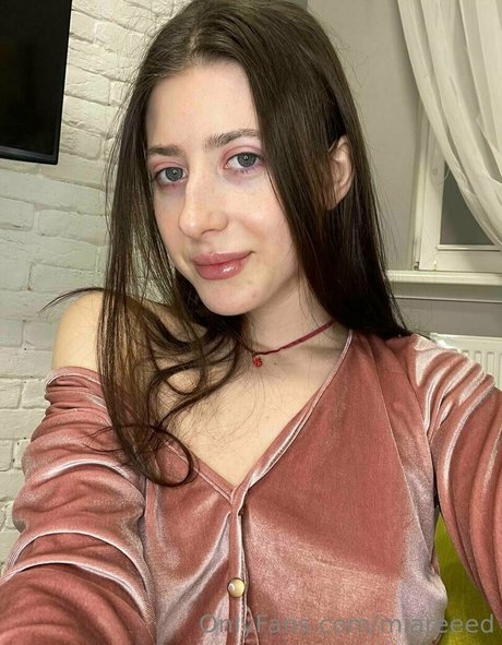 miareeed porno schöne fotos