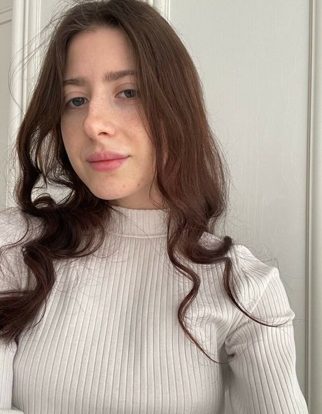 miareeed hübsche nacktheit fotos