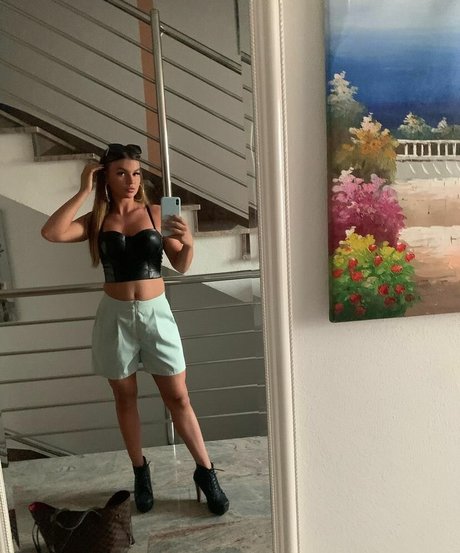 lockiges ebenholz nur fans erotische nackten bild