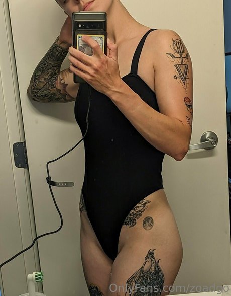 zoadgo nacktheit pornografische archiv