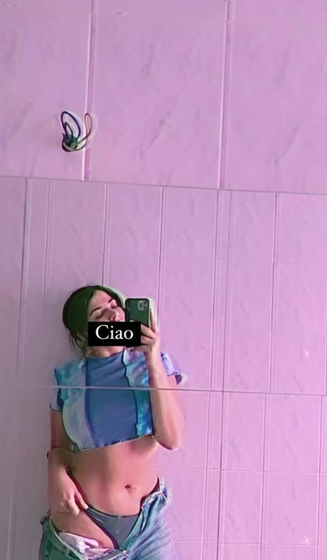 Anna Rebellato heiße akt bilder