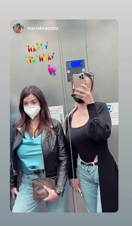 lesbische verführung onlyfans hübsche erotische bilder