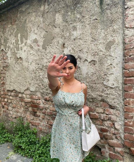 Anna Rebellato sex bilder