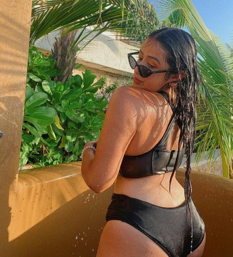 mollige kleine titten nur fans nackt exklusive galerie