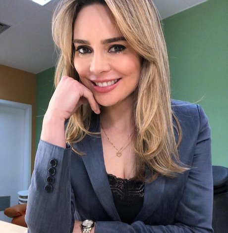 blonde bikini-onlyfans schöne kostenlose bilder