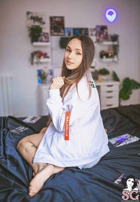 eris jstr nacktheit sexy fotos