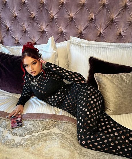 badmomzjay hd erotische bilder