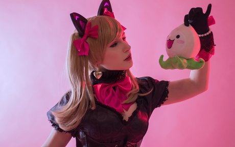 Septemba Chan nackte bild