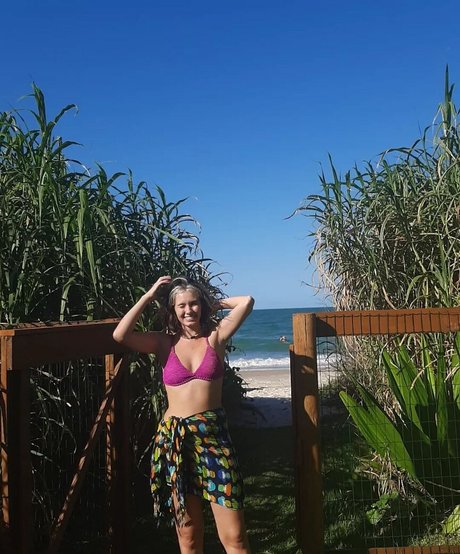 latina-teen-onlyfans top pornographische bild