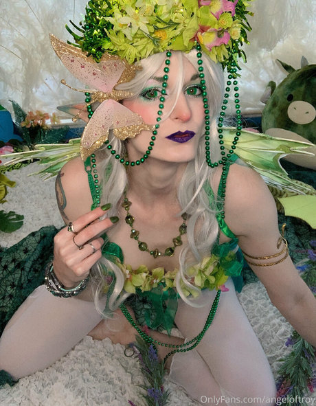 angeloftroy pornografische pornostar foto