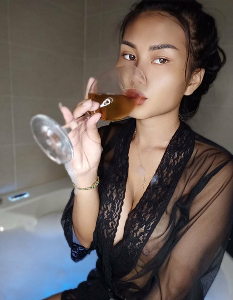 sinbkk nackt freie galerien