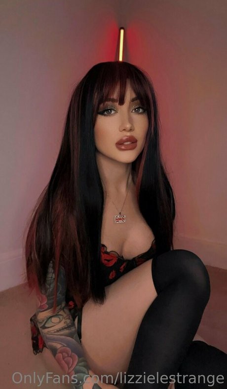 Lizzie Le Strange beste sexy galerie