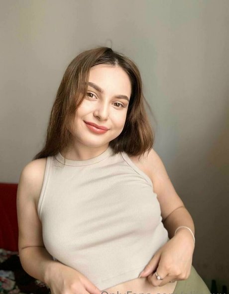 aliiaxxx porno nackten bild