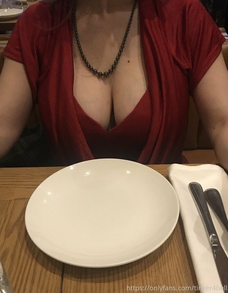 tinker4bell perfekte erotische bild