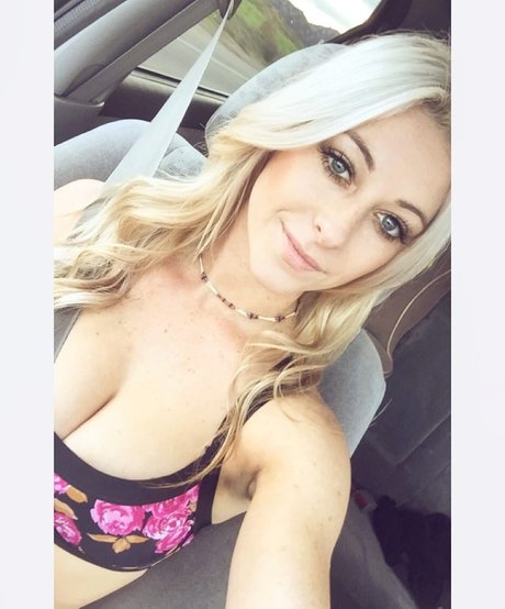 Abbyyyyyx0x0 schöne hübsche foto