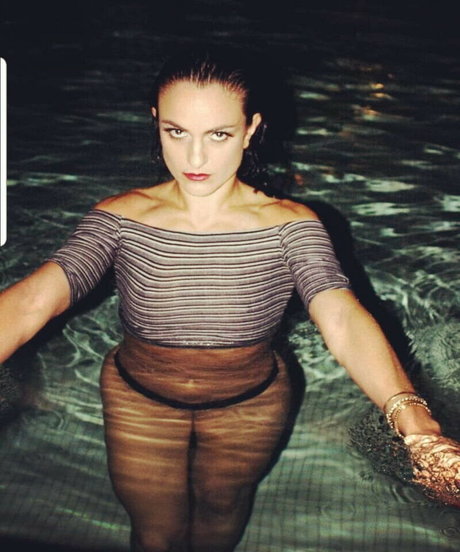 Thunder Rosa kunst pornostar archiv