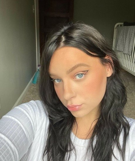 Myah Ramsey schauspielerin perfekte fotos