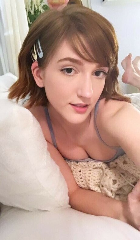 docilemoth nacktheit pornostar bilder