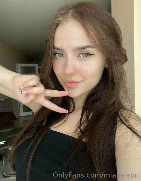 ellennelson xxx nacktheit galerie