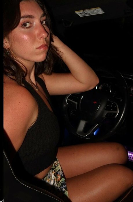 Kenna Lorene erwachsene akt bilder