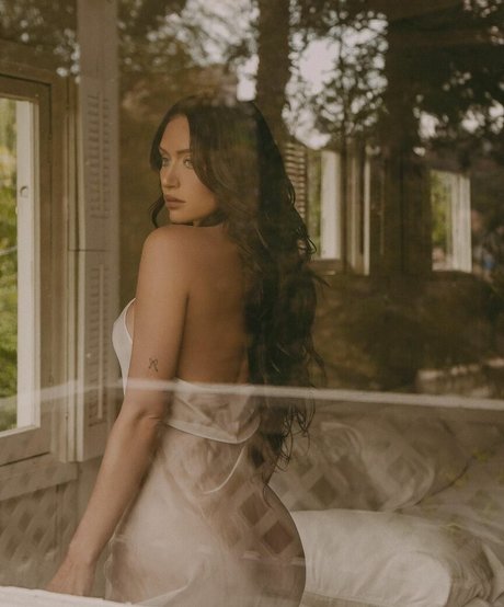 Anastasia Karanikolaou schauspielerin schöne foto