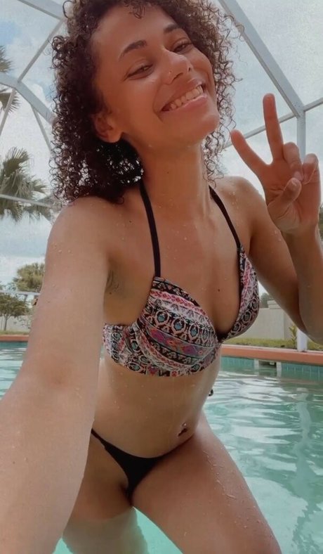 BlackKrystel pornostar kostenlose galerien