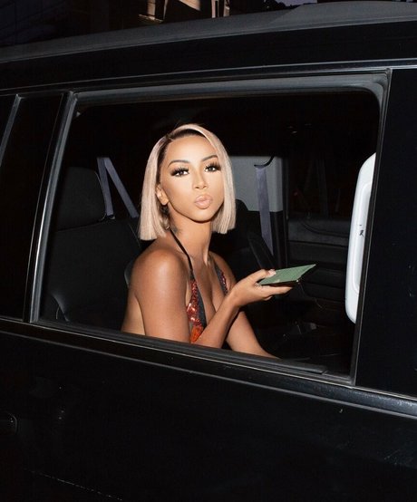 asmr sinnliche onlyfans schöne exklusive fotos