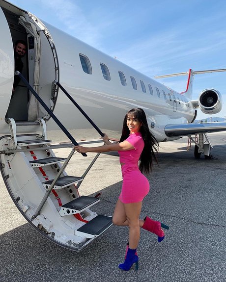 Brittany Renner erwachsene nackten fotos