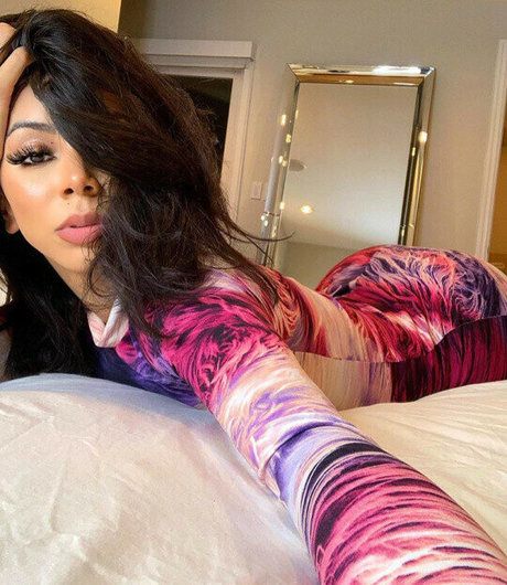 Brittany Renner hd nackten bild