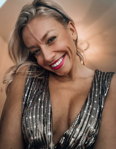 Amy Love freie nackt fotos