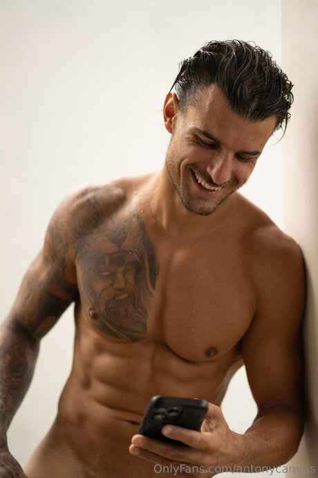 Antonycanvas heiße nacktheit bilder