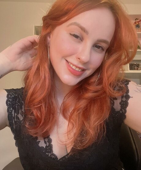 blonde asiatische onlyfans nackt akt foto