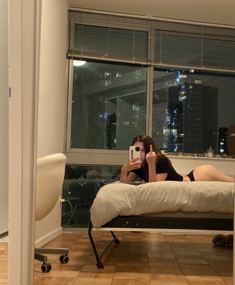 Christina Harris porno nackten galerien