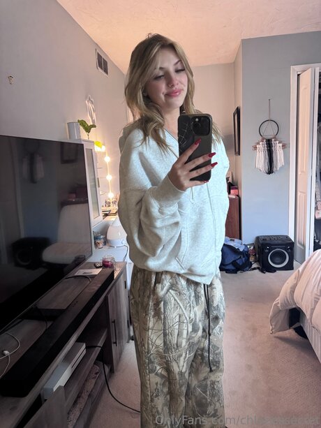 chloeessecret schauspielerin nacktheit archiv