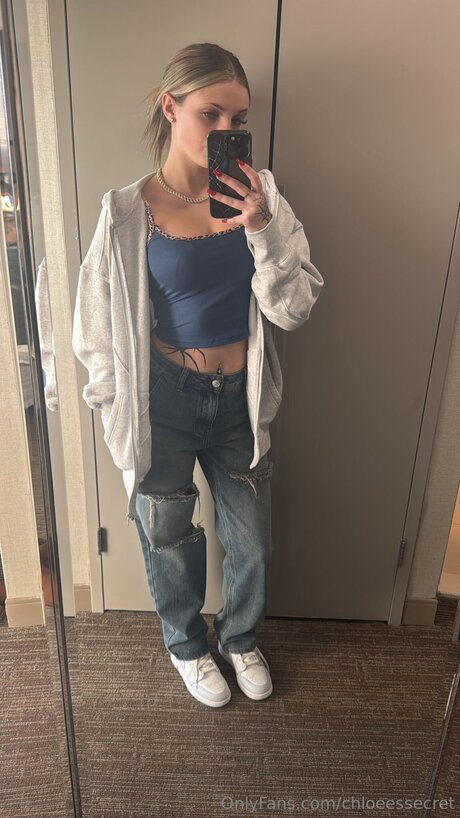 chloeessecret nette pornostar bilder