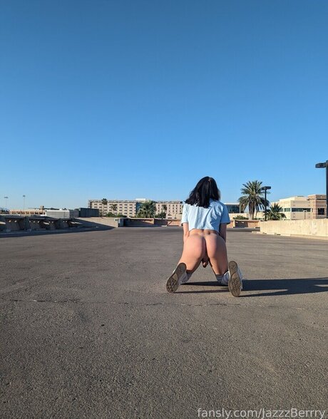 JazzzBerrry nackt pornostar bild