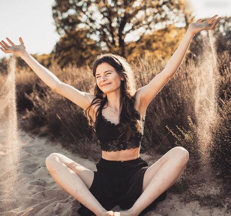 fitnessstudio-influencer onlyfans erwachsene nackten bilder