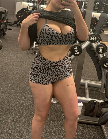 NurseOfDeathTTV Nurseau exklusive pornografische foto