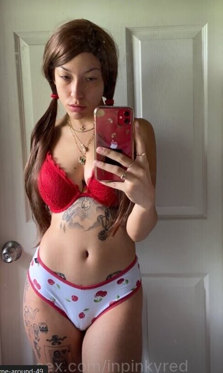 Inpinkyred top hd fotos