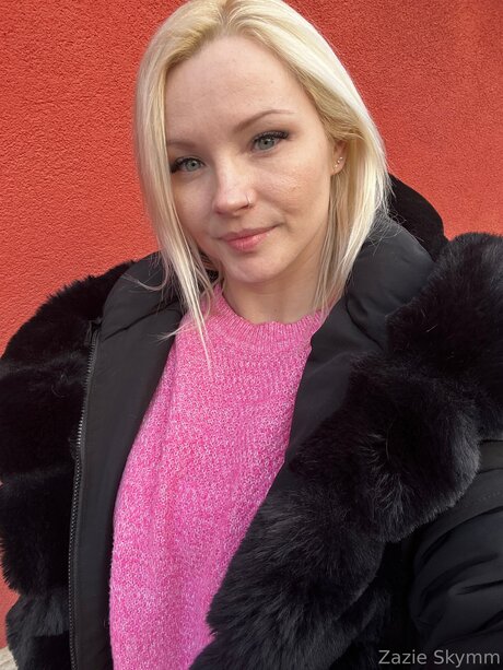 zazieskymm sexy pornostar foto