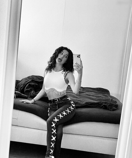 Jesina Amweg xxx schöne fotos