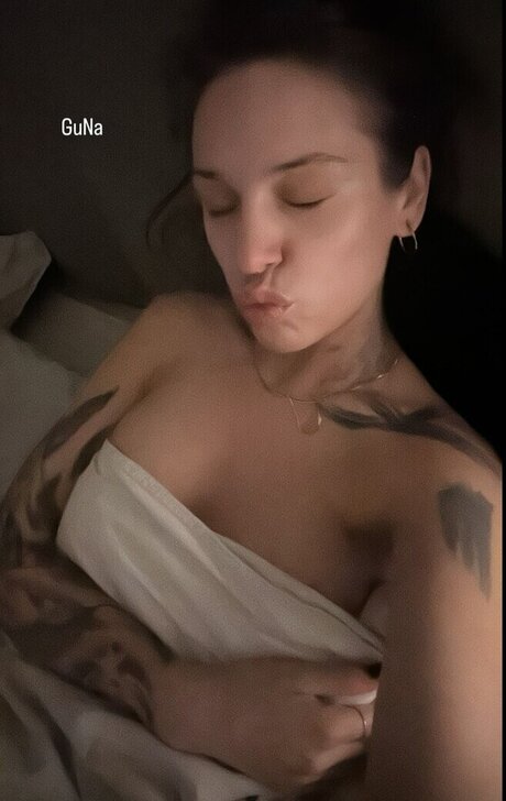 Liza Waschke nackt top foto