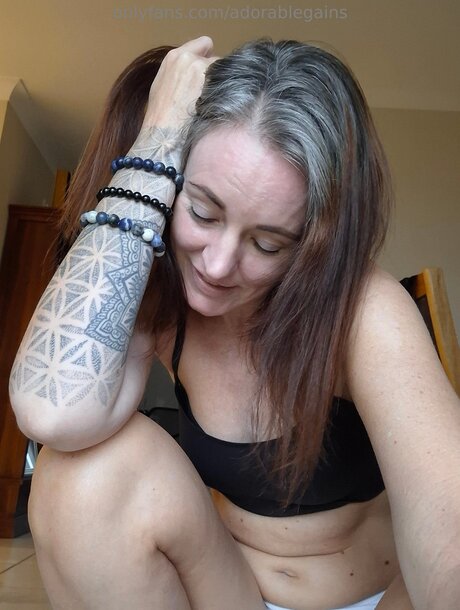 Adorablegains nackte pornostar galerie